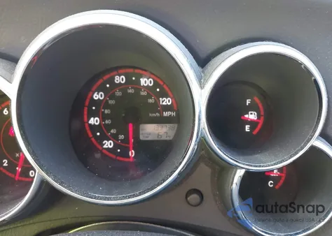 2005 Pontiac Vibe z USA, uszkodzony, nr VIN 5Y2SL63865Z477328